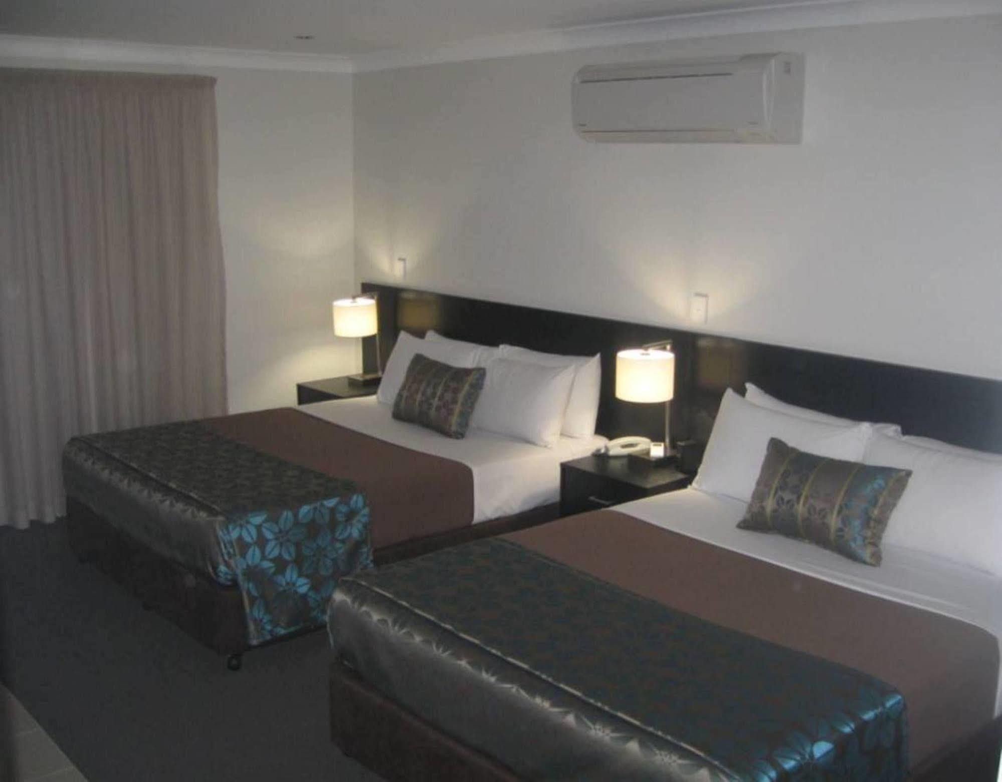 Royal Motel Miles Zewnętrze zdjęcie